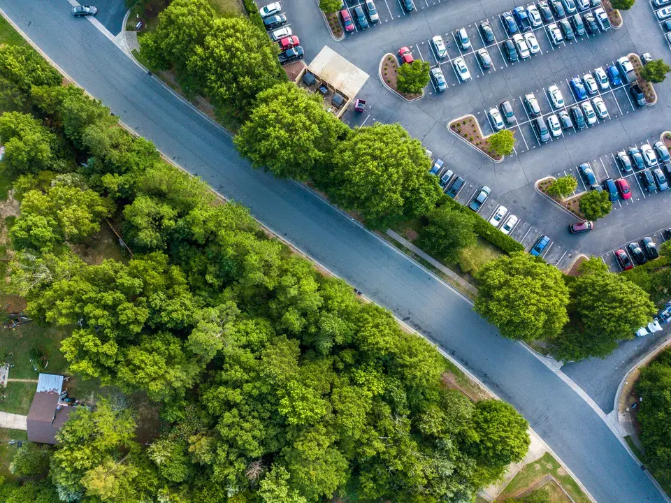 Explore Chalco While We Handle Your Vehicle in Chalco